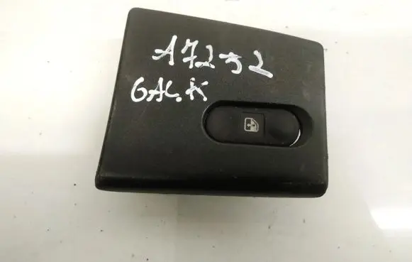 Lancia Kappa Electric window control switch A223