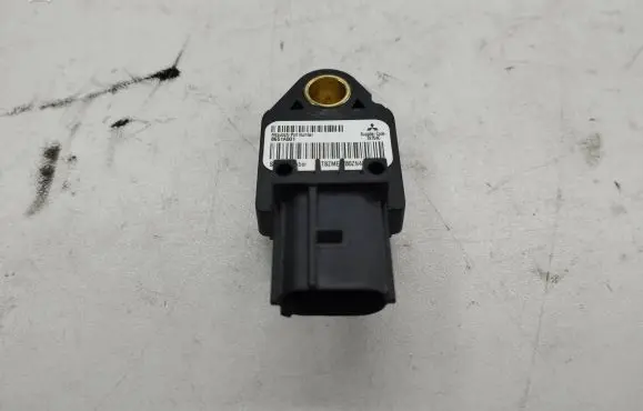 Citroen C-Crosser Airbag deployment crash/impact sensor 8651A001