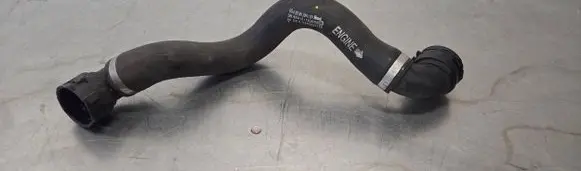 Mercedes-Benz C W205 Engine coolant pipe/hose A2055013991