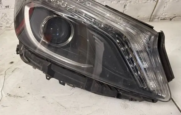 Mercedes-Benz A W176 Headlight/headlamp A1768202061 1LX01081824 08182400746493