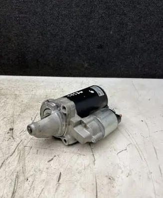 BMW 5 E60 E61 Starter motor 8EA012526841
