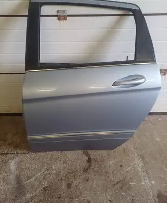 Mercedes-Benz B W245 Rear door