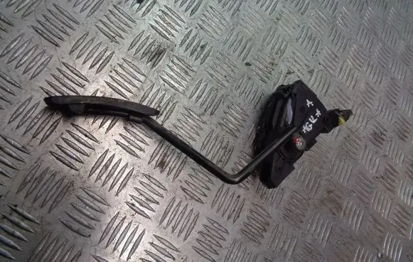 Opel Agila A Brake pedal 49400-83E50