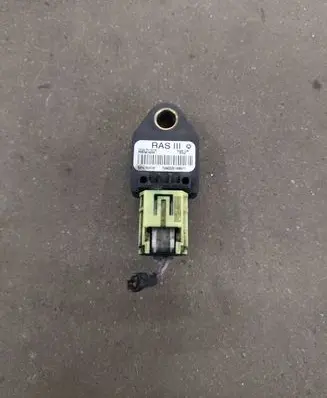 Jeep Compass Airbag deployment crash/impact sensor P68056162AA TWA0E2911AM411