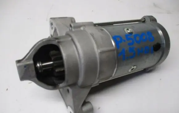 Peugeot 5008 II Starter motor 9832577880