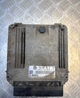 Volkswagen Touareg I Engine control unit/module 7L0907401H 0281014355