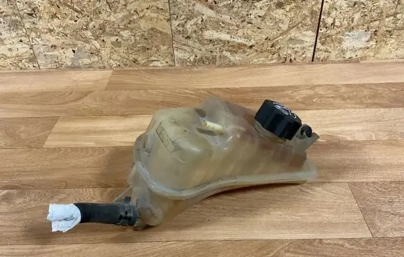 Citroen Xsara Coolant expansion tank/reservoir 96314313