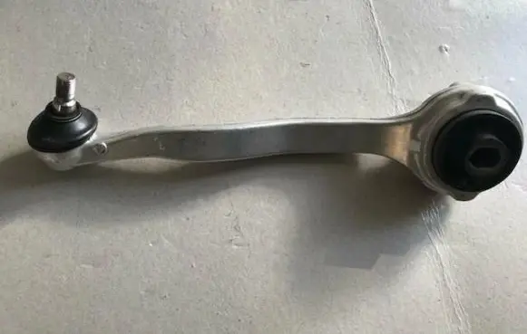 Mercedes-Benz Vito Viano W638 Front control arm