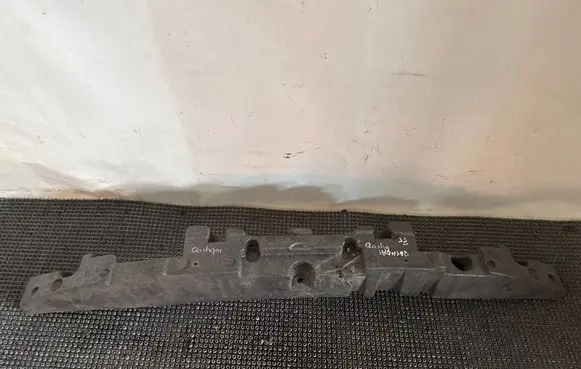 Nissan Qashqai Front bumper foam support bar 62090BR00a