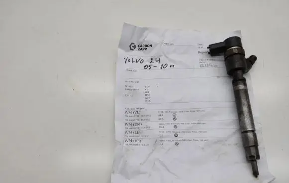 Volvo XC90 Fuel injector 0445110251