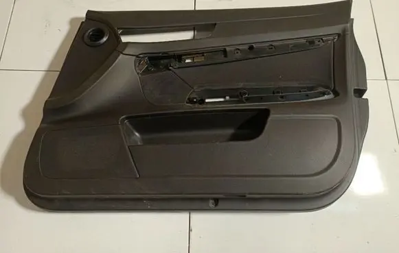 Audi A6 S6 C6 4F Front door card panel trim 4F1867106A