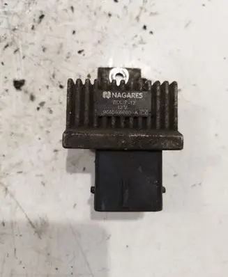 Renault Laguna III Glow plug pre-heat relay 9640469680