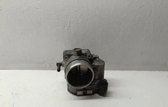 Audi A3 S3 8L Throttle valve 06A133062C
