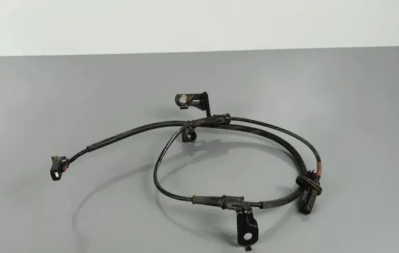 KIA Sorento ABS brake wheel speed sensor 95671C5000