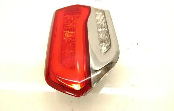 Tailgate rear/tail lights