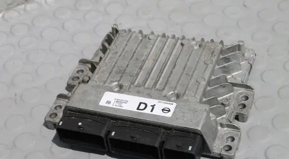Nissan Pulsar Engine control unit/module 237104EA0B