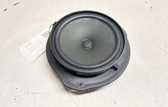 Mercedes-Benz ML W166 Front door speaker A2049062401
