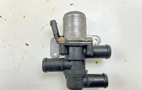 Volkswagen ID.4 Coolant heater control valve 5Q0906457C