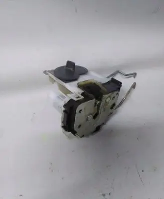 Loading door lock