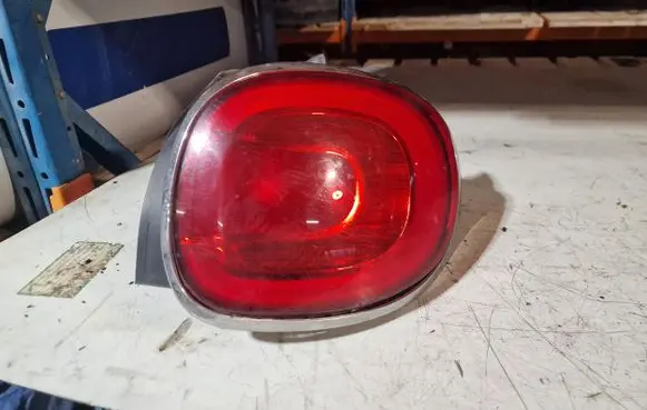 Fiat 500L Rear/tail lights 51883571