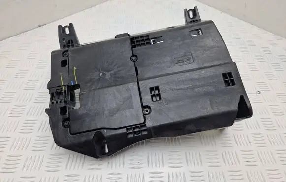 Mercedes-Benz A W177 AMG Fuse box set A2475402406 BDFW177P 1111307