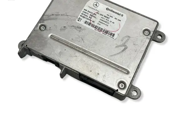 Mercedes-Benz E W211 Bluetooth control unit module A2118701885