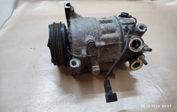 Volvo XC60 Air conditioning (A/C) compressor (pump) 31418490