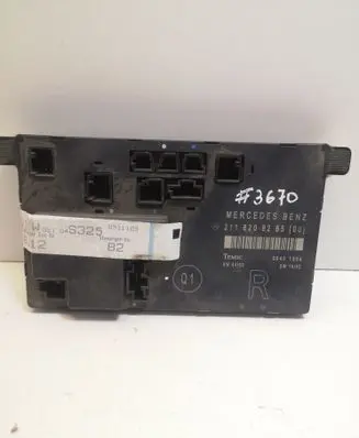 Mercedes-Benz E W211 Door control unit/module 2118208285