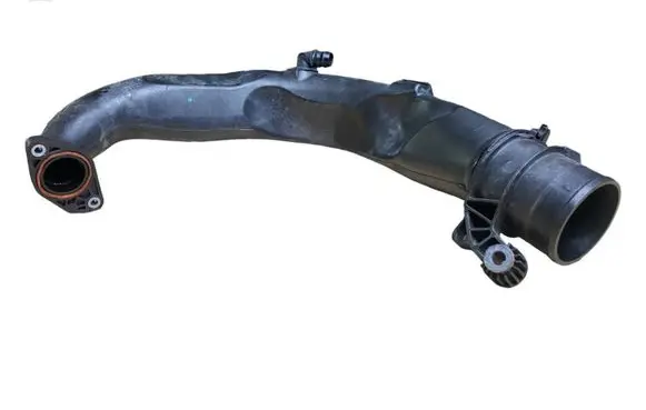 Dacia Duster Intercooler hose/pipe 8200645723