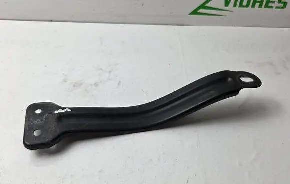 Opel Crossland X Fender mounting bracket 13477195