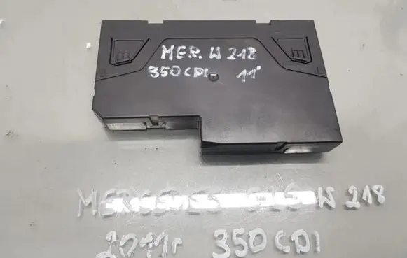Mercedes-Benz CLS C218 X218 SAM control unit 2129004901
