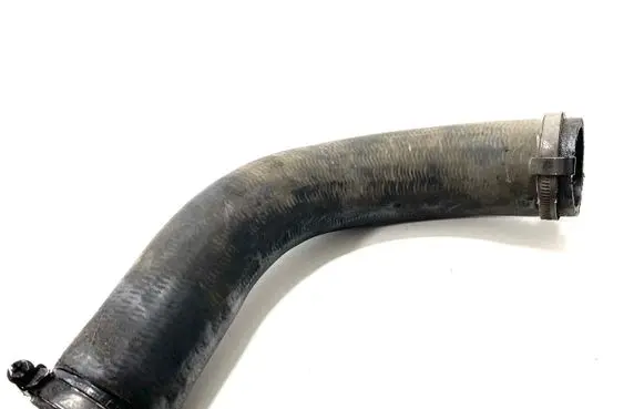 Ford Kuga I Intercooler hose/pipe 8V416C646AB 8V416C646 D05WE