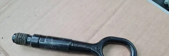 Audi A7 S7 4G Spare wheel bolt 8K0805615