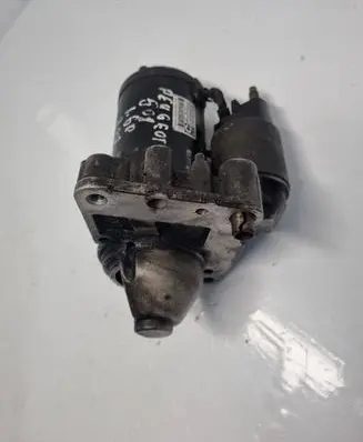 Peugeot 5008 Starter motor M000T22471 9663528880
