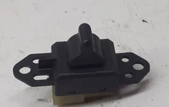 Chrysler Voyager Electric window control switch 04685727AB
