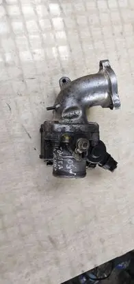 Toyota Avensis Verso Throttle valve