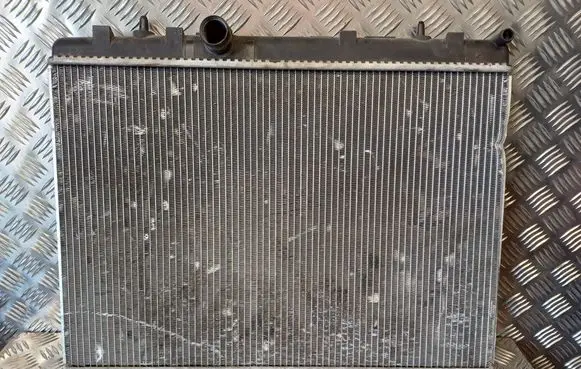 Peugeot 308 Coolant radiator P9680533480