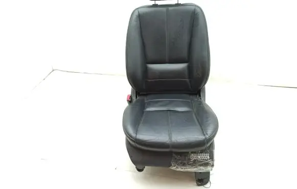 Mercedes-Benz ML W163 Front driver seat 