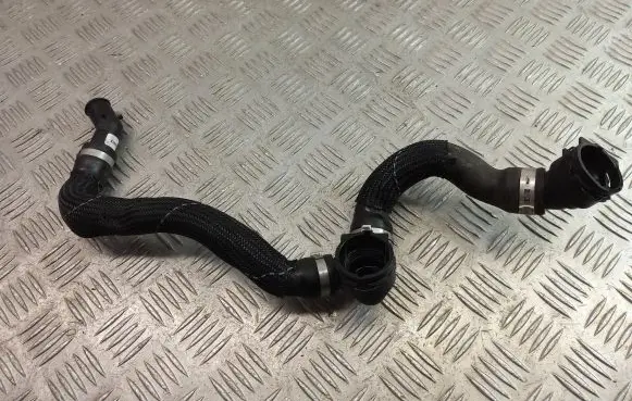BMW X1 F48 F49 Engine coolant pipe/hose 8632767