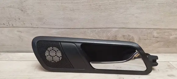 Volkswagen PASSAT B6 Rear door interior handle 3C4839114