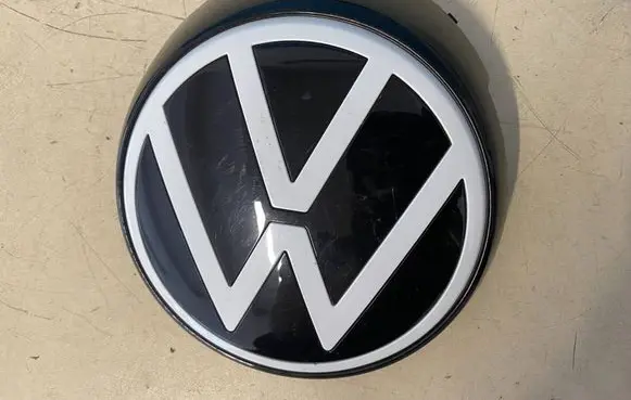 Volkswagen ID.7 Manufacturers badge/model letters 14A853601