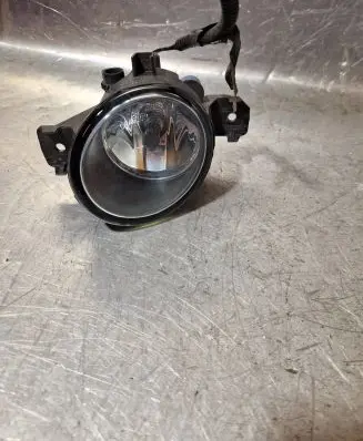 Nissan Juke I F15 Front fog light 25150B992A 10000652 210845