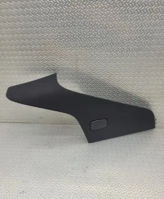 Mercedes-Benz CLS C218 X218 (D)pillar trim (top) A2186901326