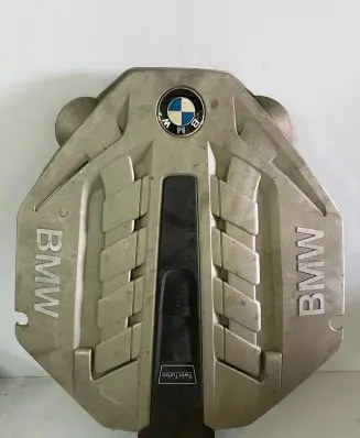 BMW 5 GT F07 Engine cover (trim) 7577456