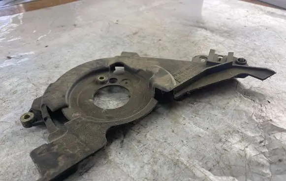 Ford Focus Timing belt guard (cover) 9651559980