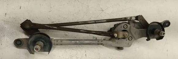 Subaru Outback (BS) Front wiper linkage and motor
