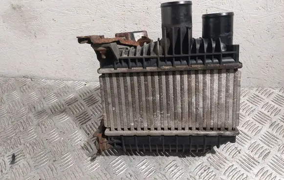 Toyota Corolla Verso AR10 Intercooler air channel guide 179400G010 87306D