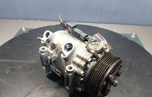 Opel Mokka Air conditioning (A/C) compressor (pump)