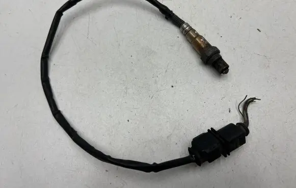 Volkswagen Caddy Lambda probe sensor 1J0973713