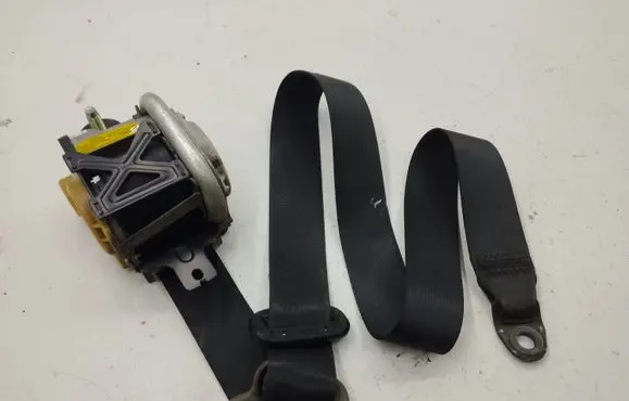 Nissan Murano Z50 Front seatbelt C9182HR06 TKAF2EG410